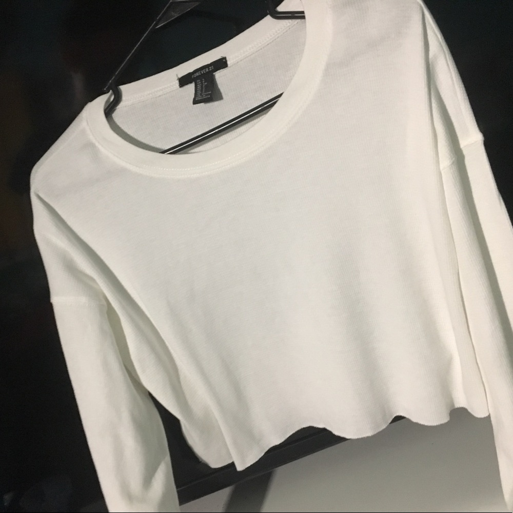 White crop long sleeve